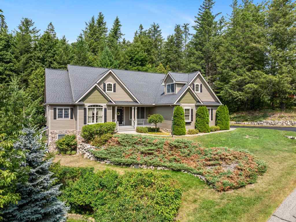 1051 Autumn Lane