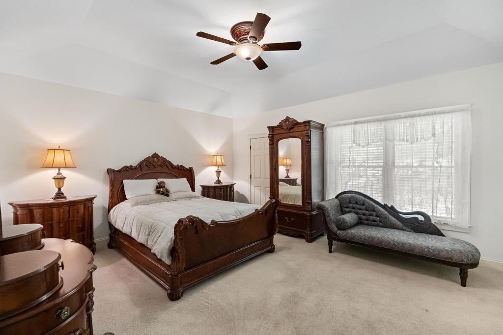1051 Autumn Lane
