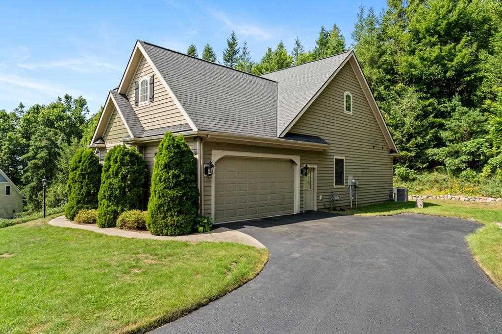 1051 Autumn Lane