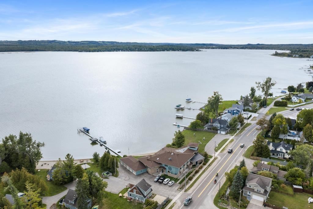 4444 Oden Road Unit: 1