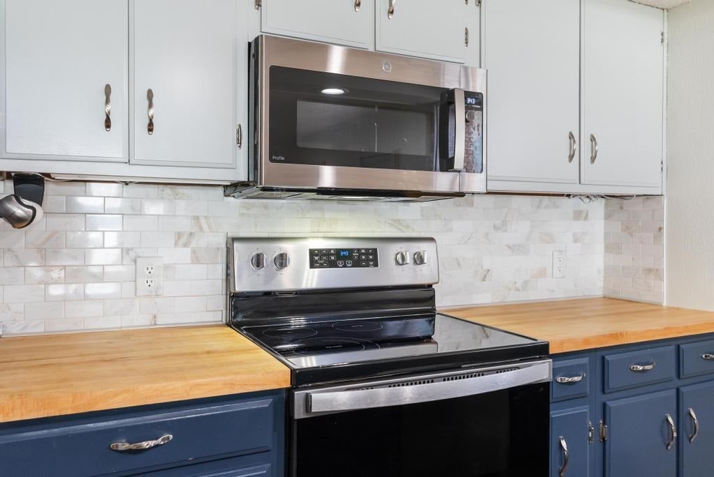4444 Oden Road Unit: 1
