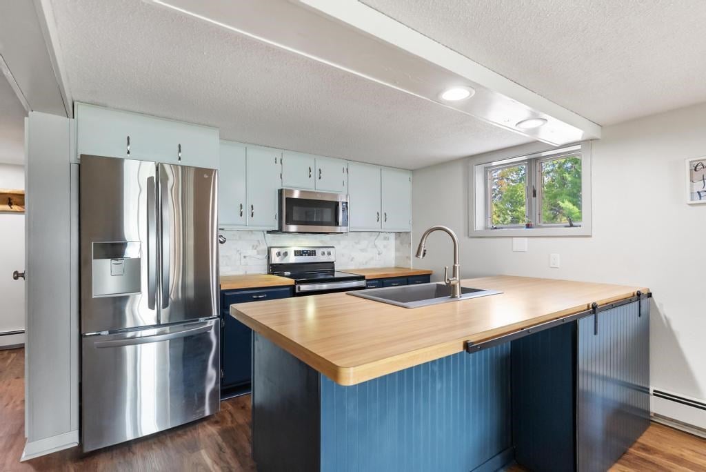 4444 Oden Road Unit: 1