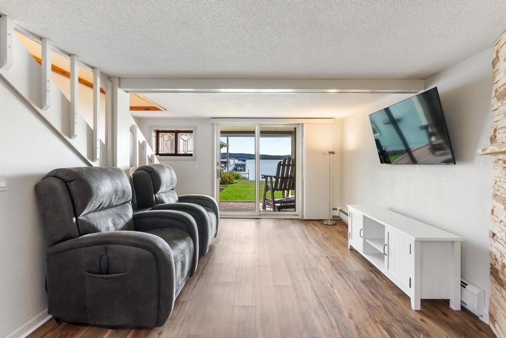 4444 Oden Road Unit: 1