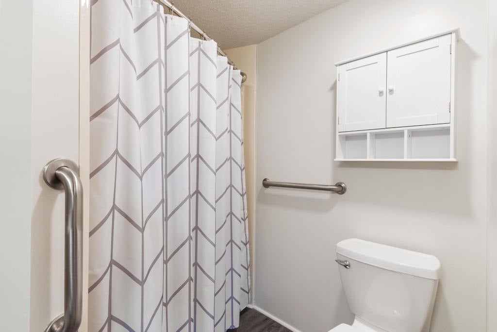4444 Oden Road Unit: 1