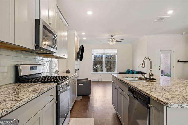 3075 Westpoint Circle