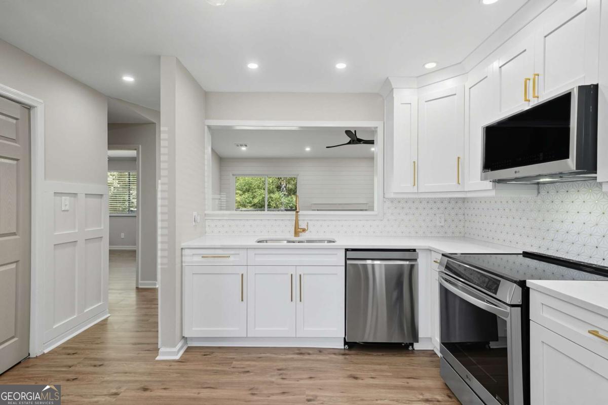 3063 Bruckner Boulevard