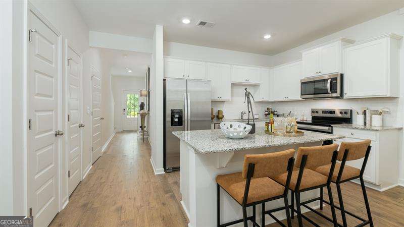 1392 Sweetshrub Plac