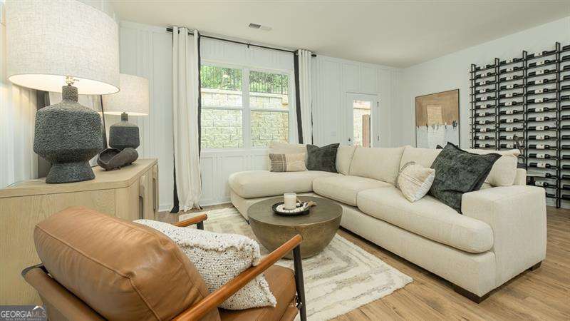 1392 Sweetshrub Plac