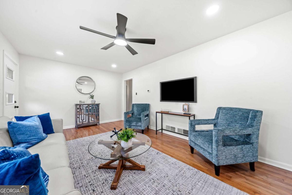 801 N Evelyn Place NW, Atlanta