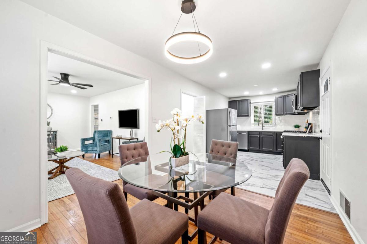 801 N Evelyn Place NW, Atlanta