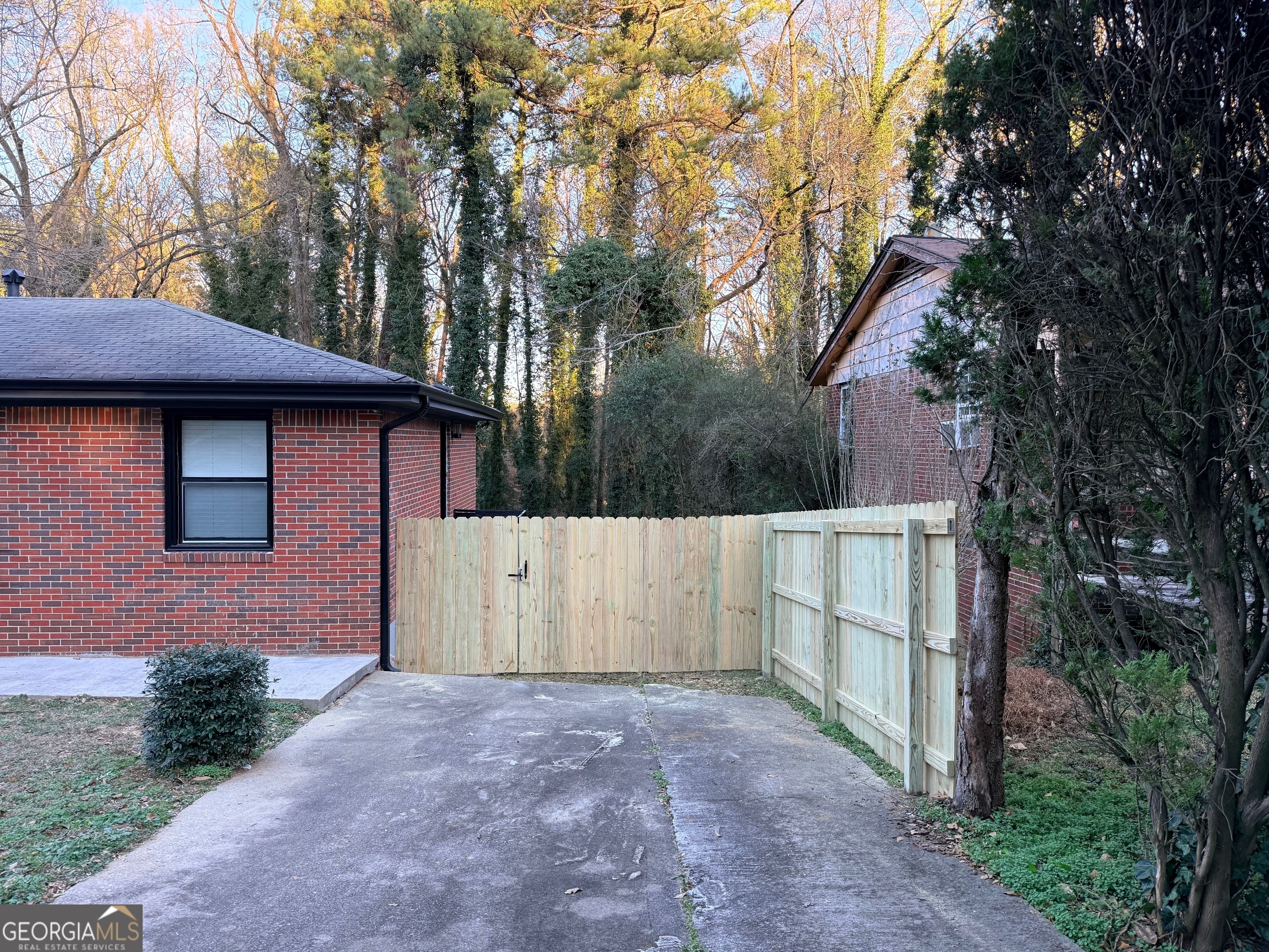 801 N Evelyn Place NW, Atlanta