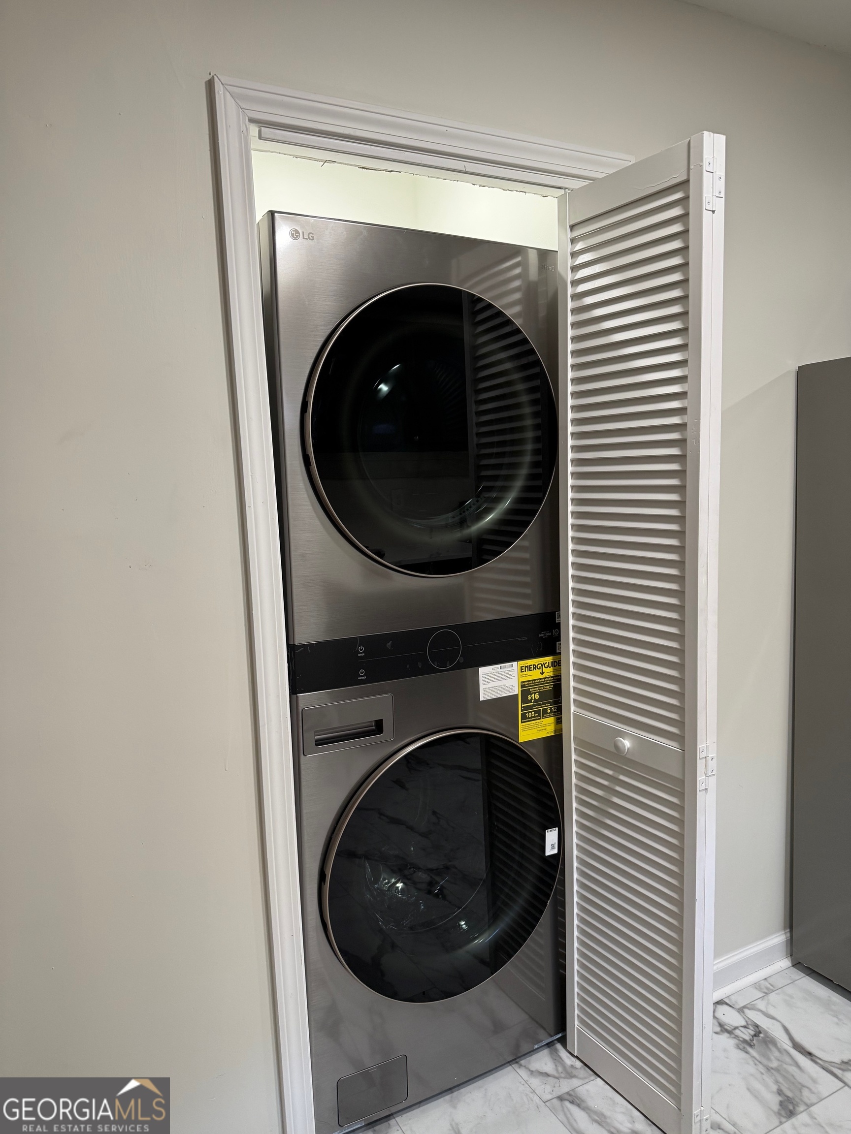 801 N Evelyn Place NW, Atlanta