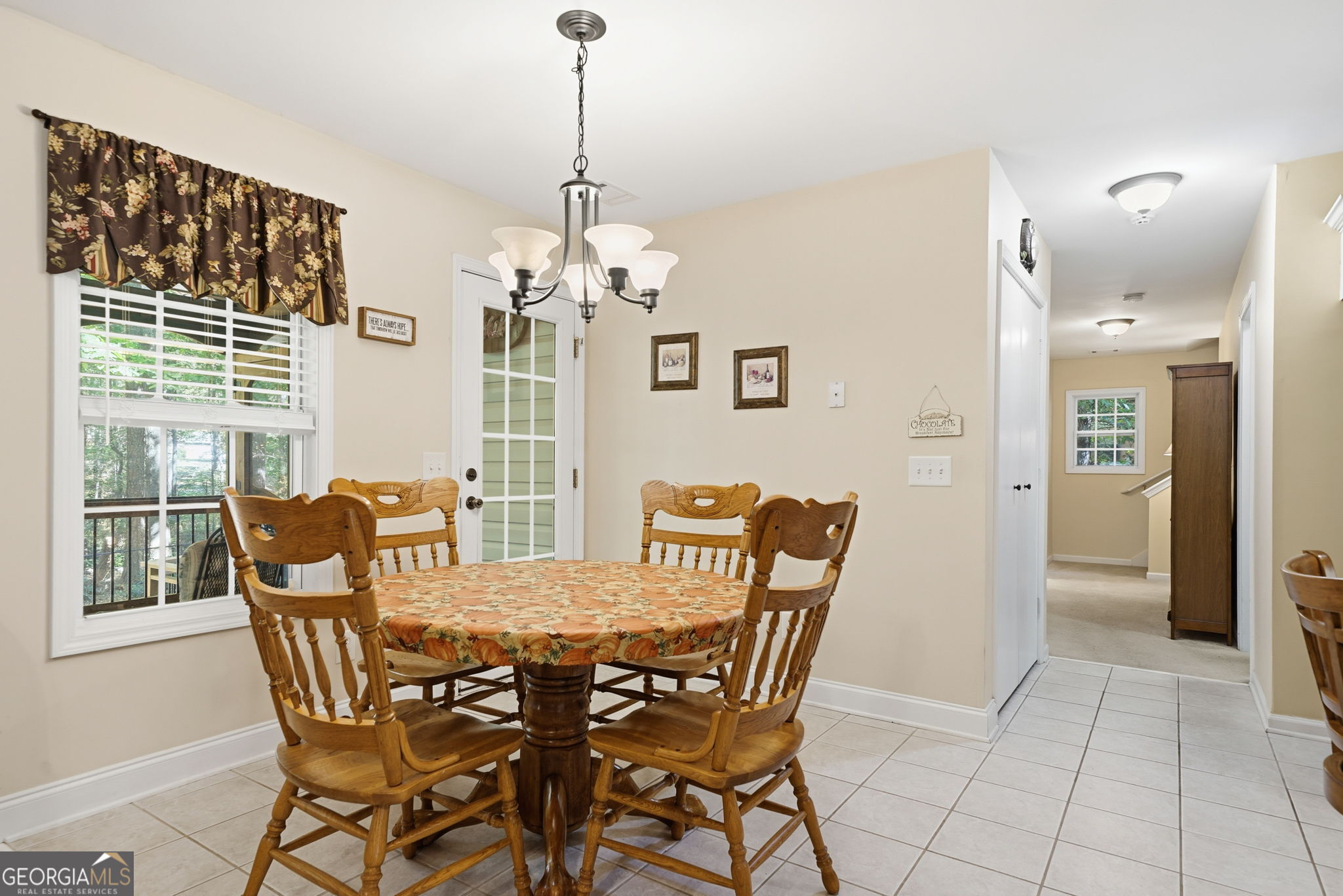 1913 Raintree Court, Snellville