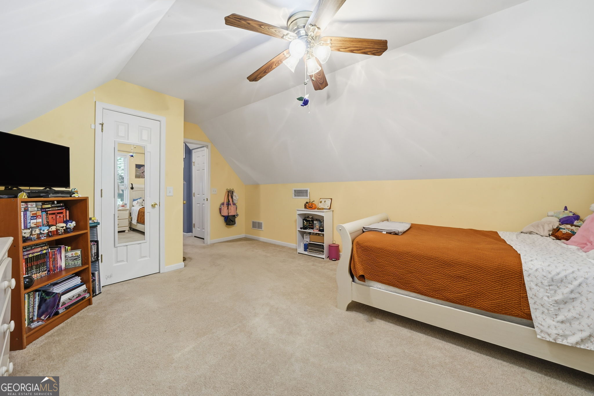 1913 Raintree Court, Snellville