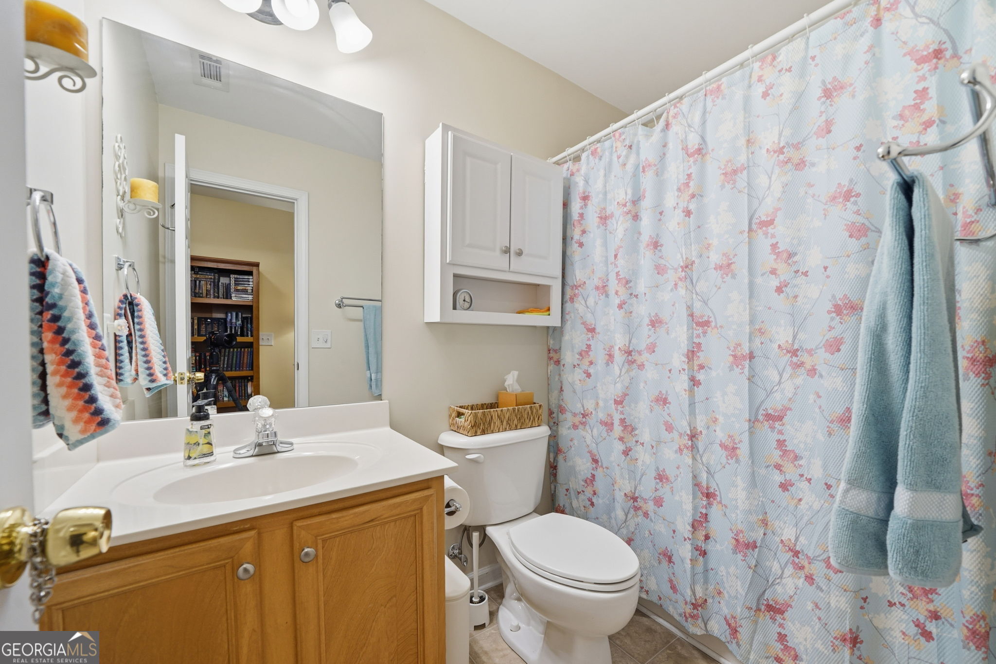 1913 Raintree Court, Snellville