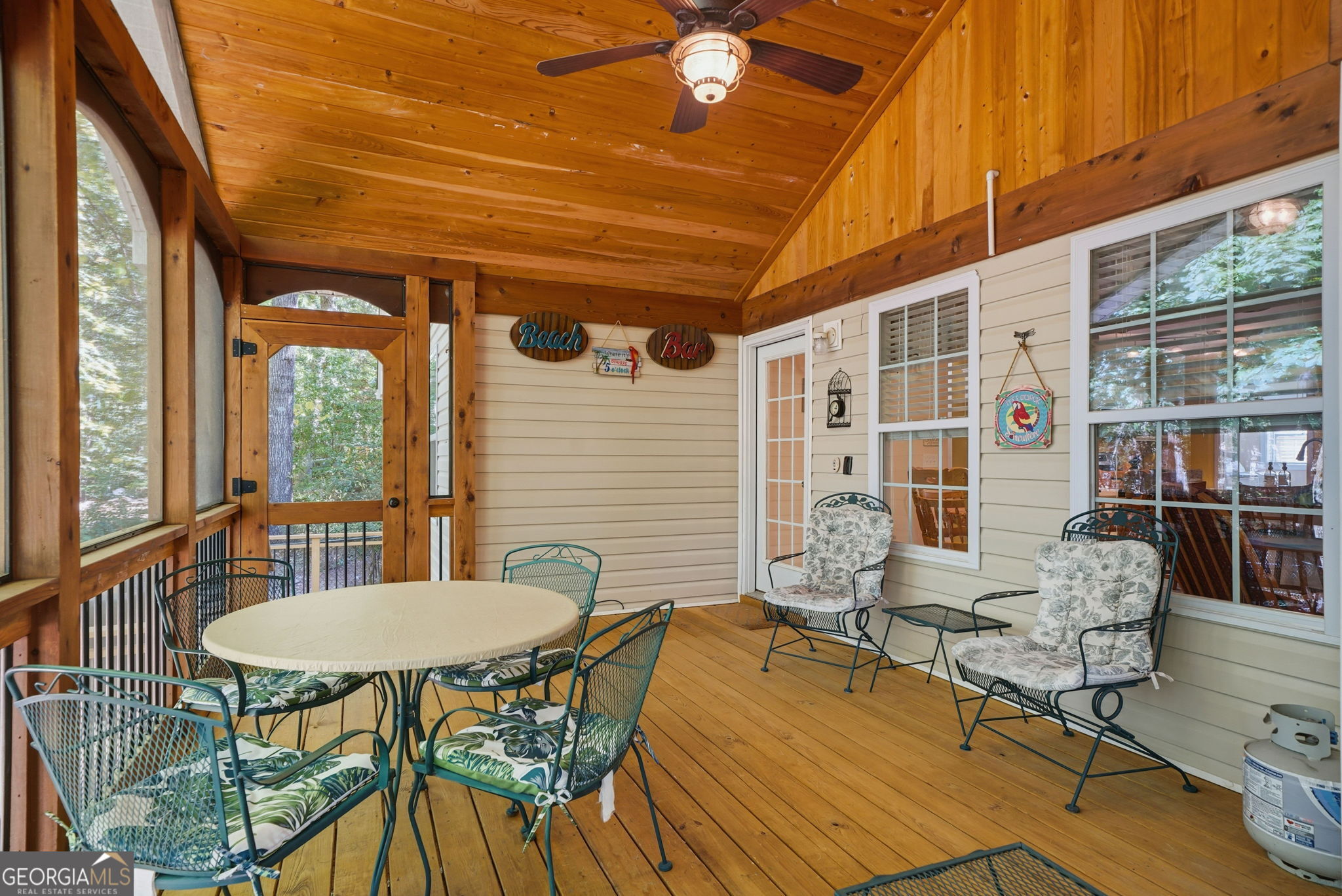 1913 Raintree Court, Snellville