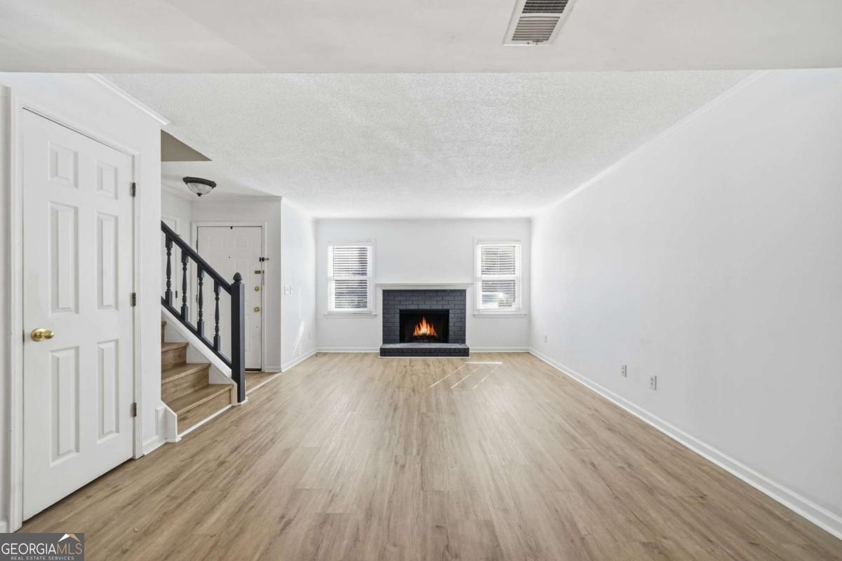 3153 Corner Oak Drive