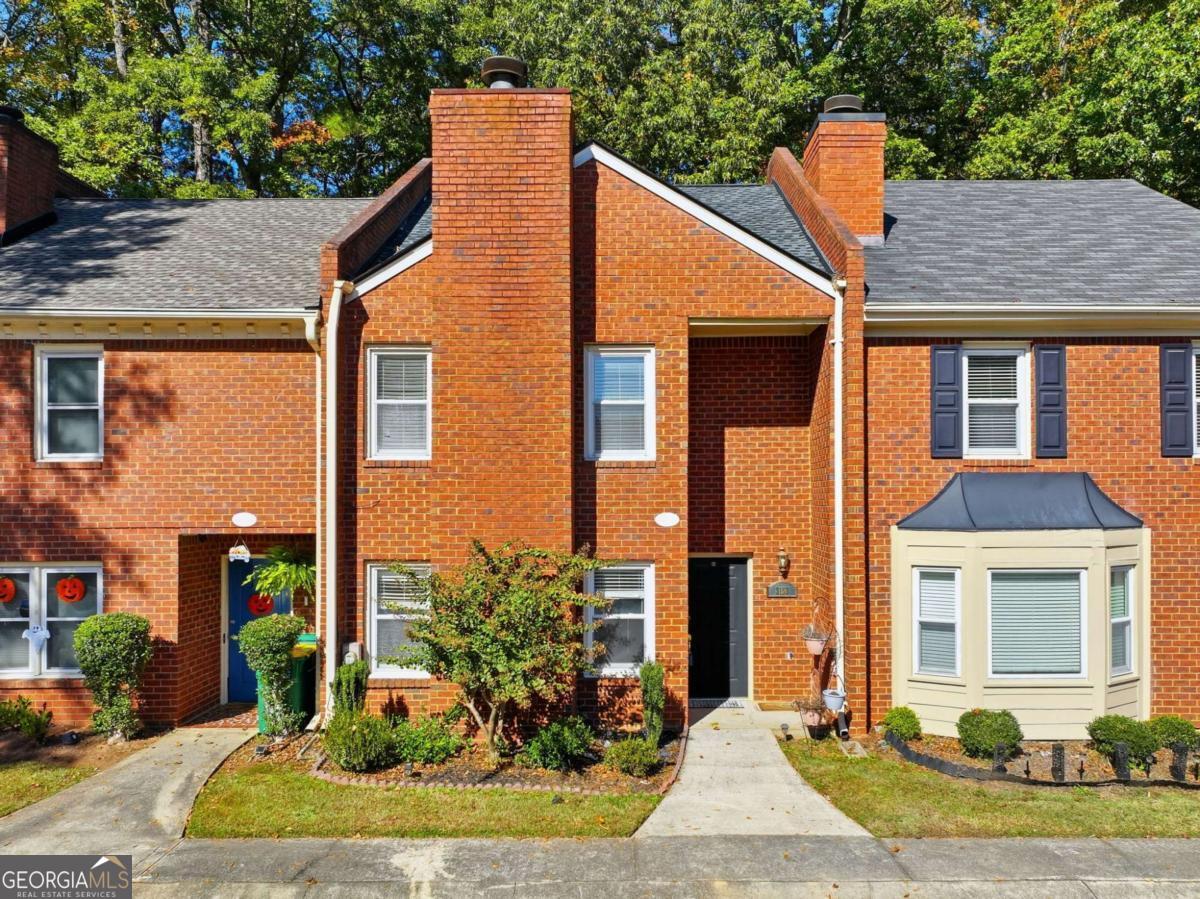 3153 Corner Oak Drive