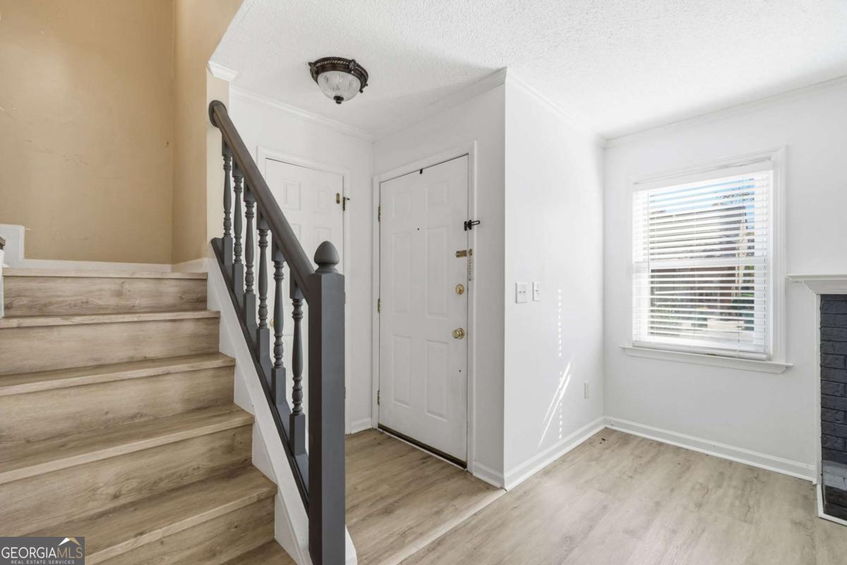 3153 Corner Oak Drive