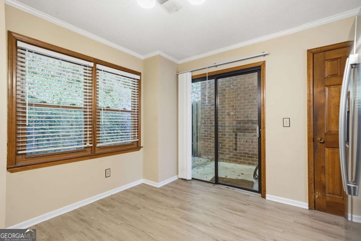 3153 Corner Oak Drive