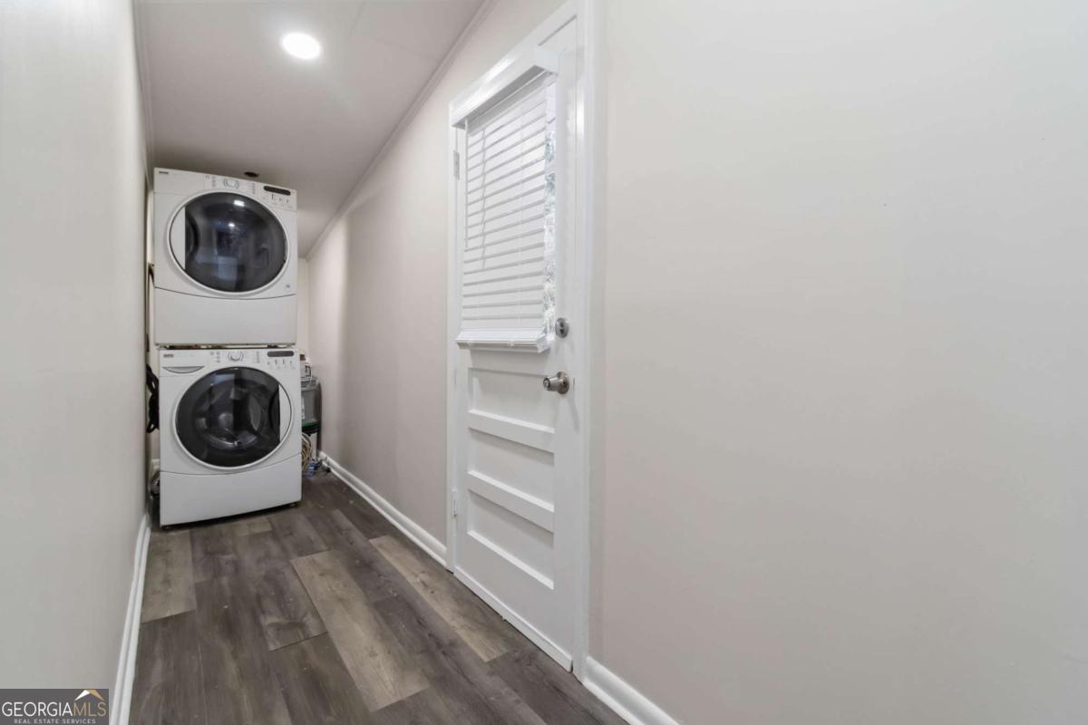 3035 Mclendon Circle NW