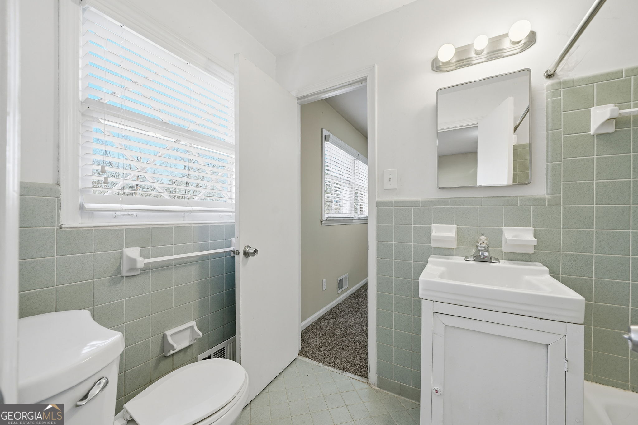 1155 Evangeline Drive