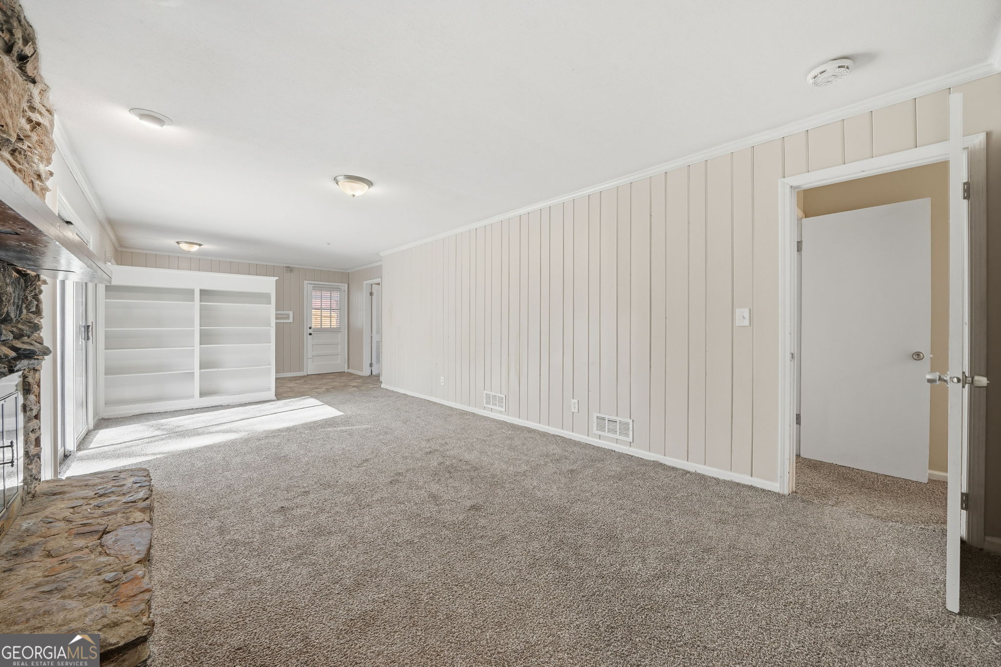 1155 Evangeline Drive