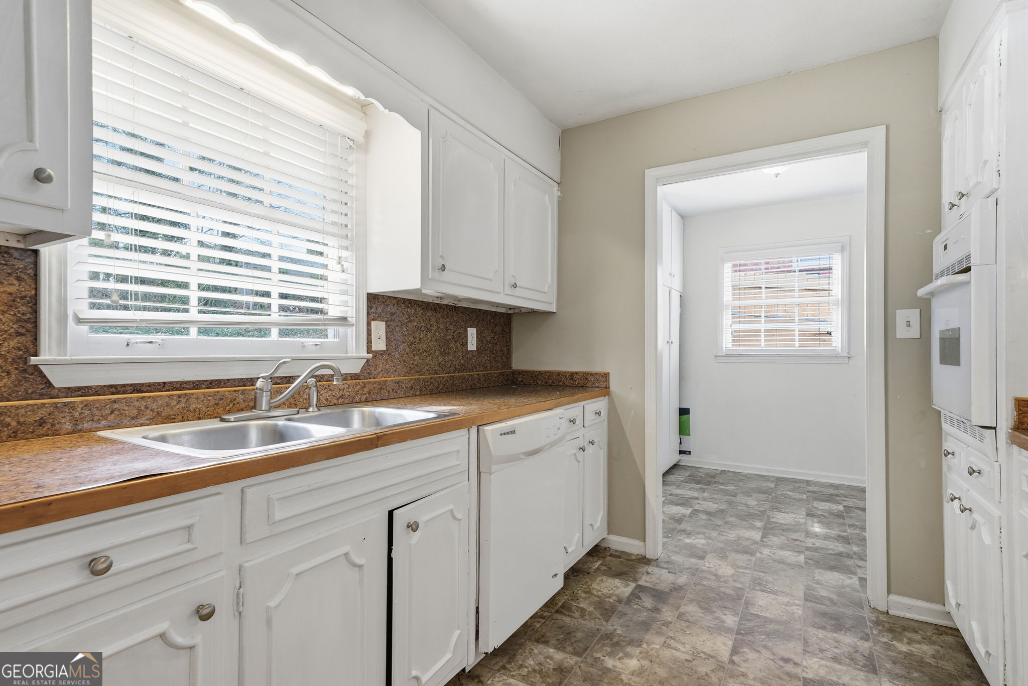 1155 Evangeline Drive