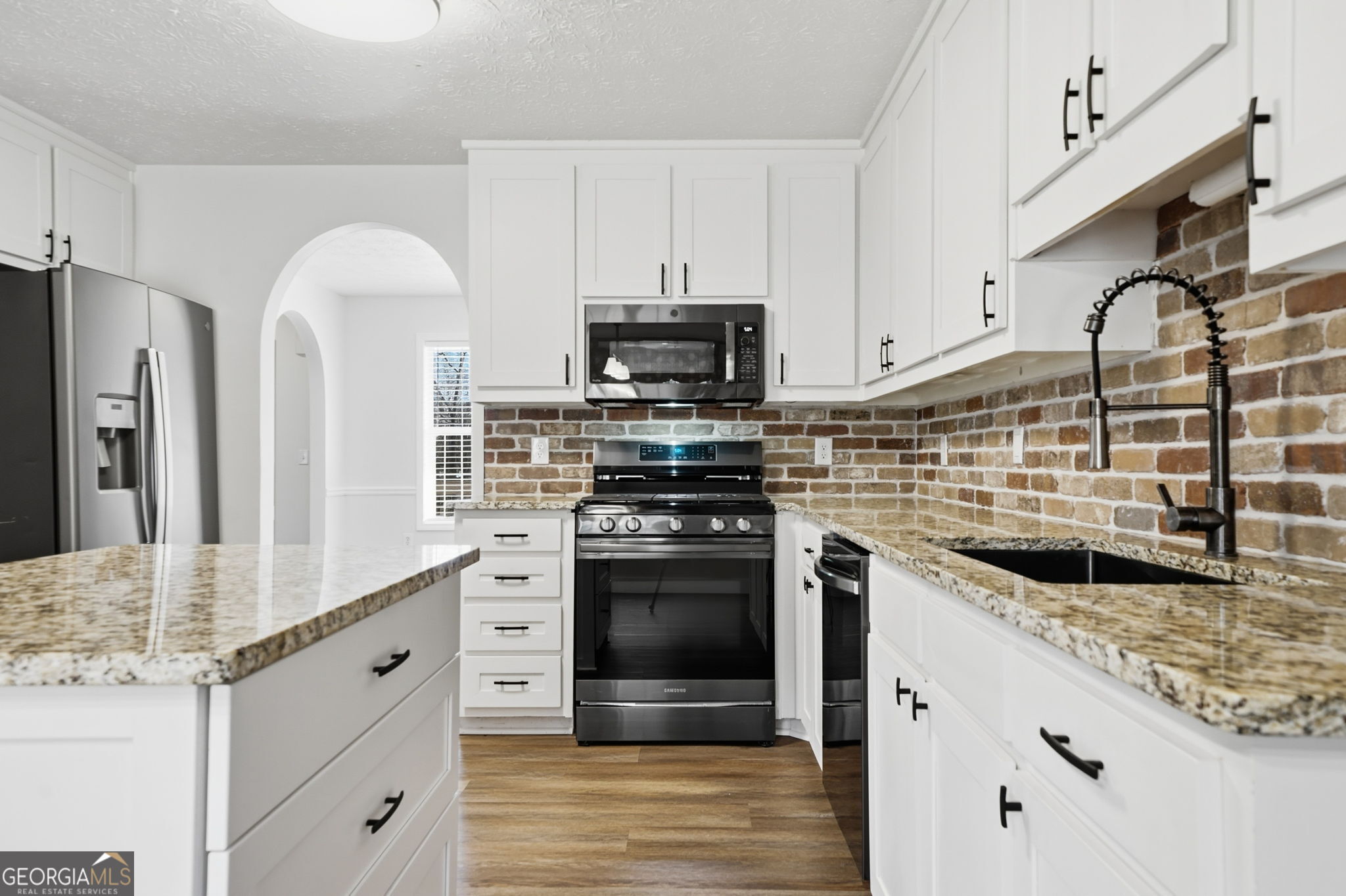 3180 Victoria Ridge Court