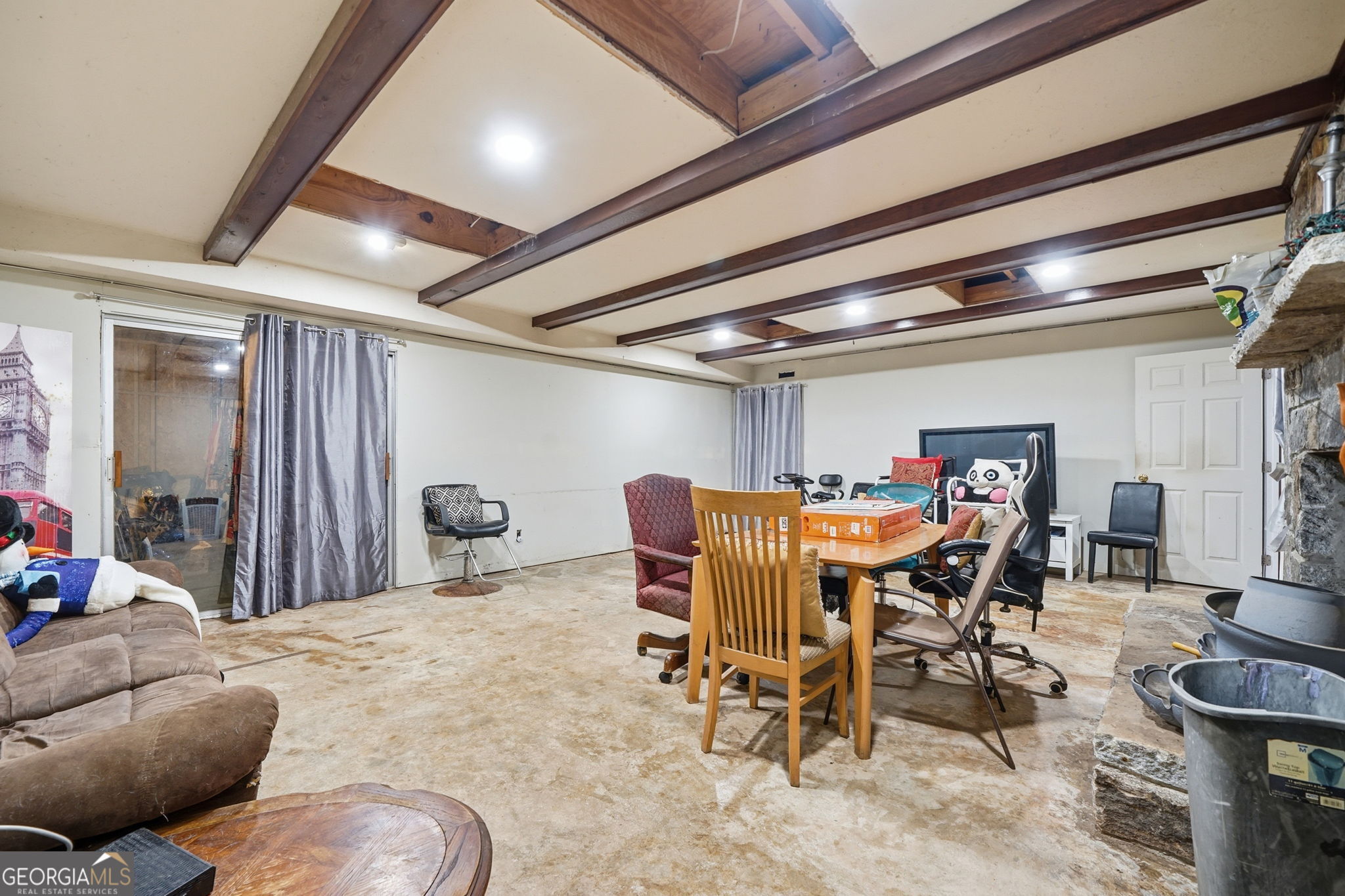 1935 Flat Shoals Road SE