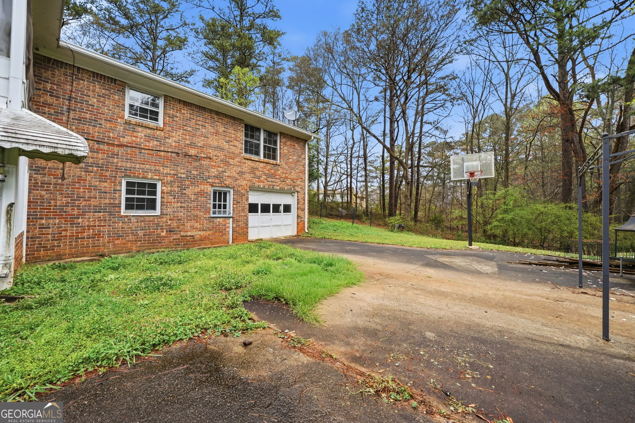 1935 Flat Shoals Road SE