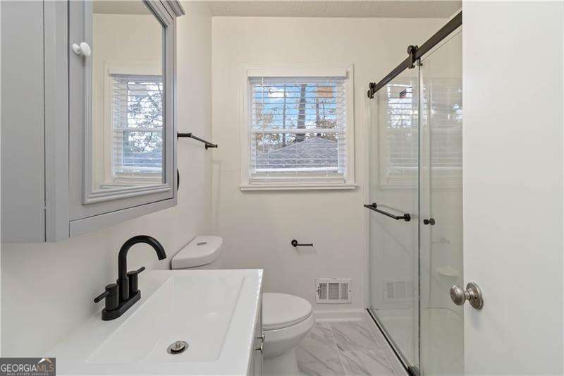 3035 Mclendon Circle NW