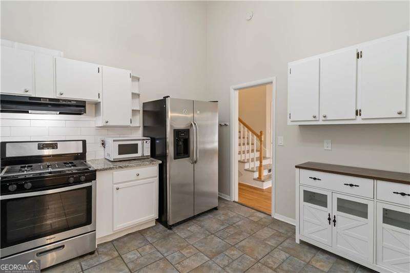 3035 Mclendon Circle NW