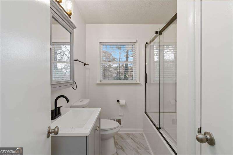 3035 Mclendon Circle NW