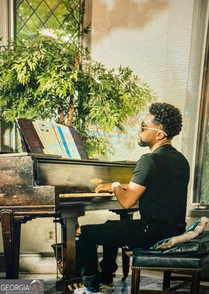 3000 Cathedral Place