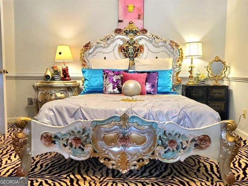 3000 Cathedral Place