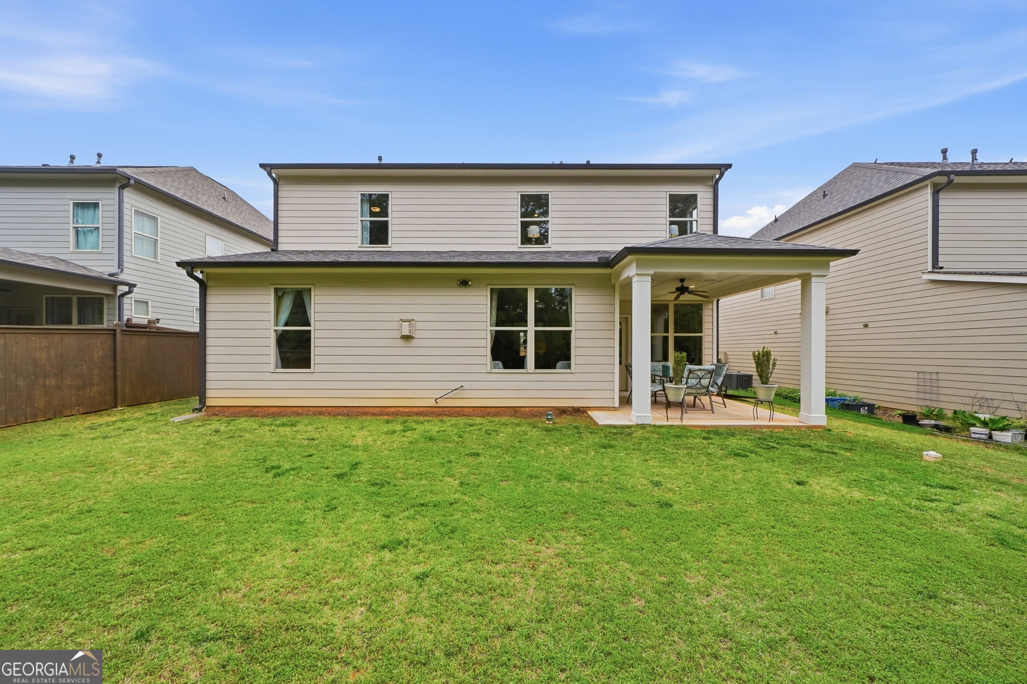 2151 Hempstead Court