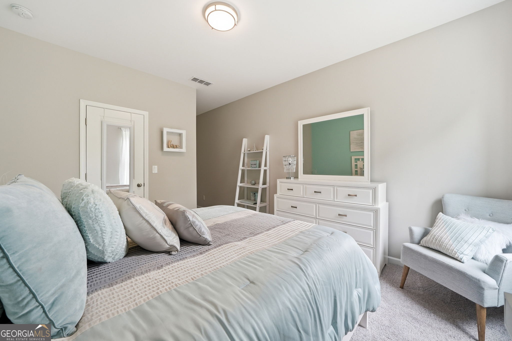 2151 Hempstead Court