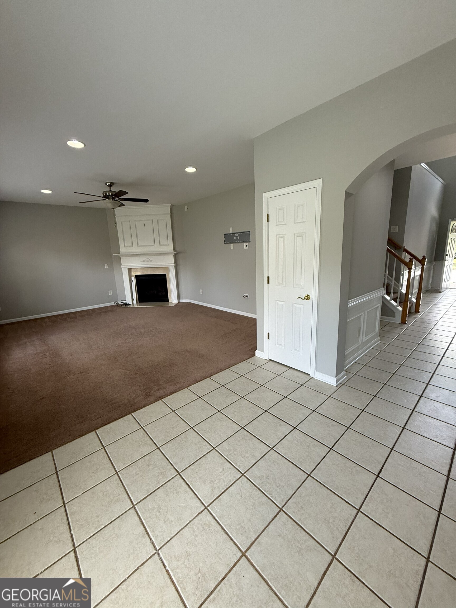 1667 Overview Circle