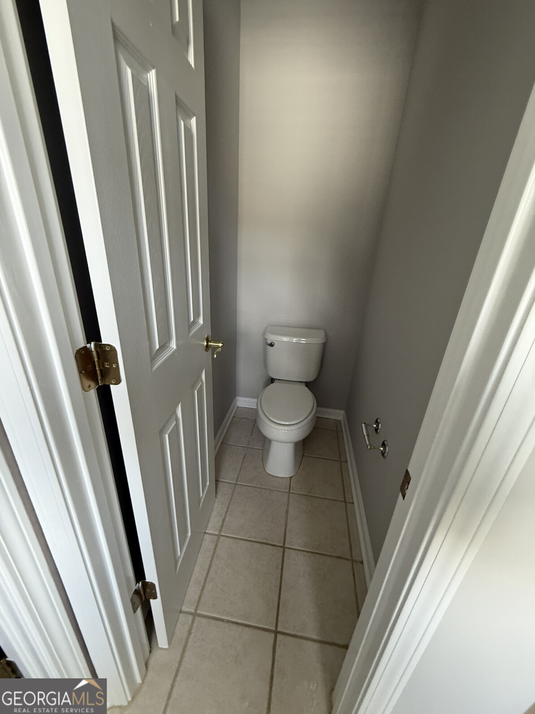 1667 Overview Circle