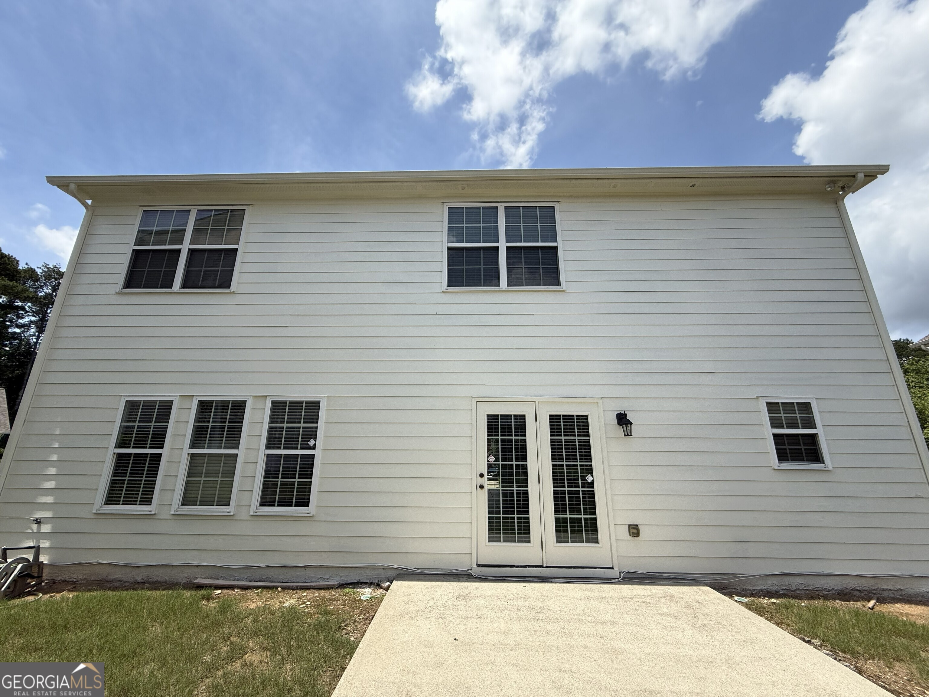1667 Overview Circle