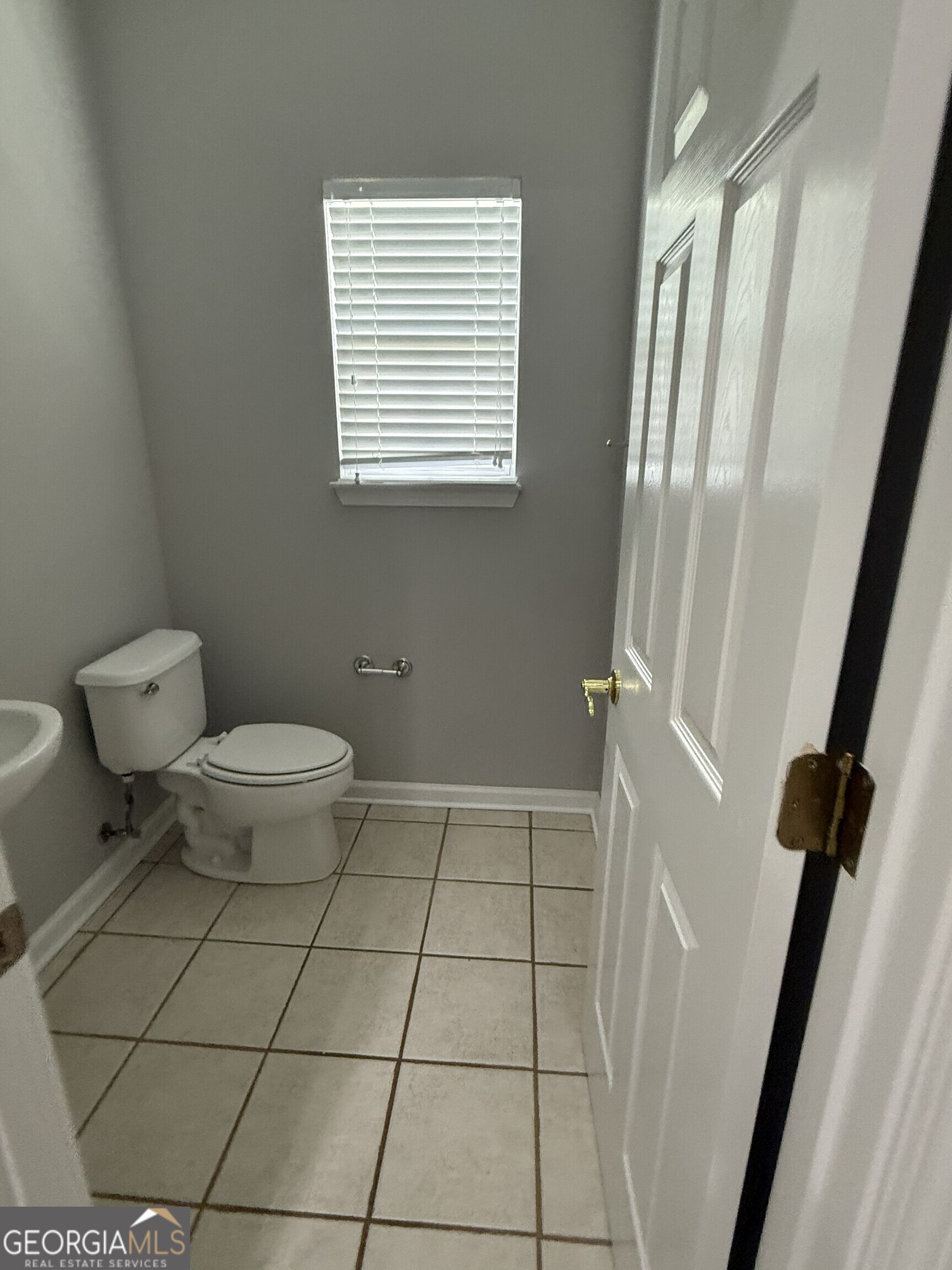 1667 Overview Circle