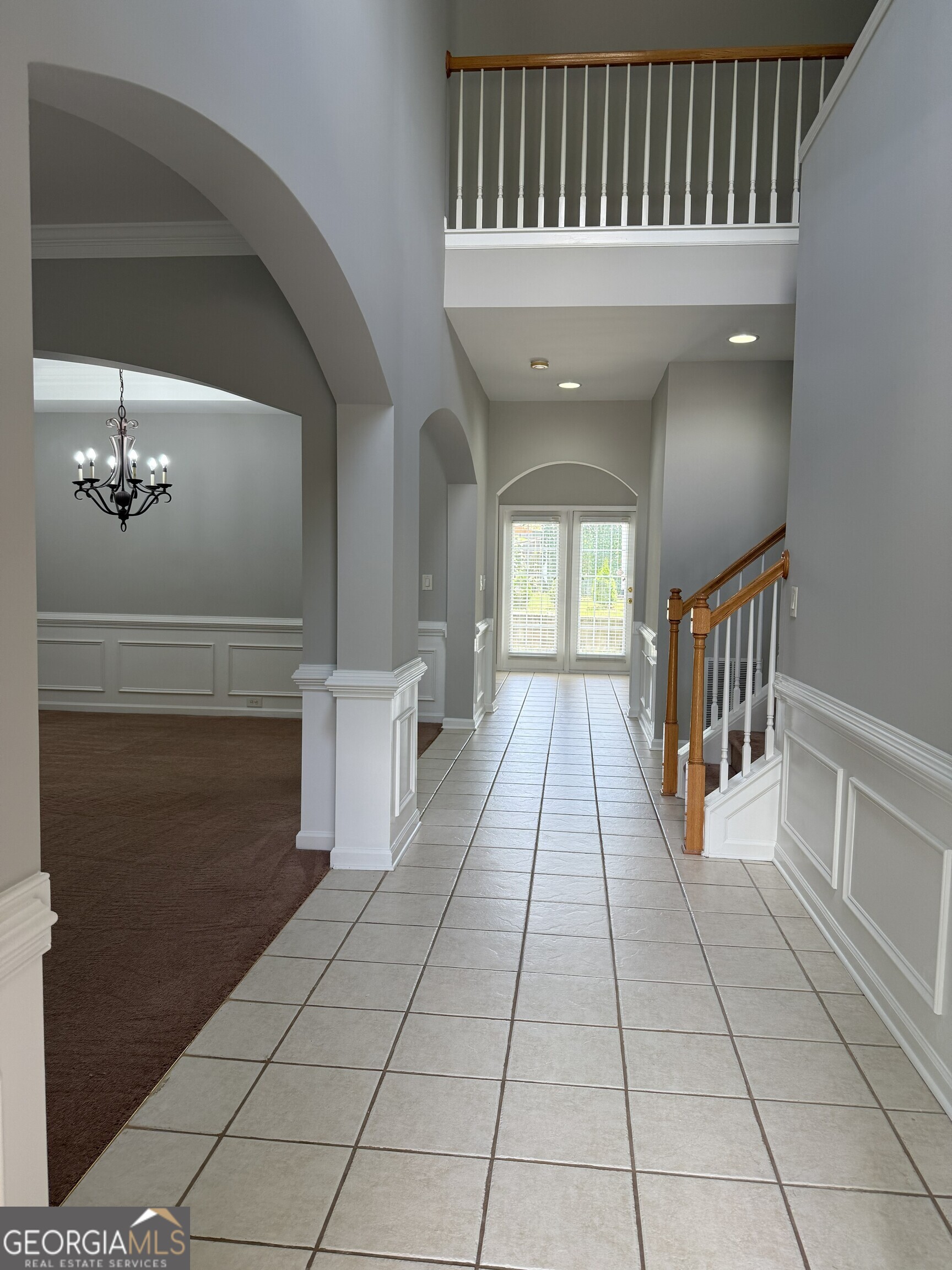 1667 Overview Circle