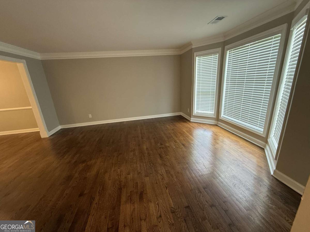 944 Crossing Rock Drive