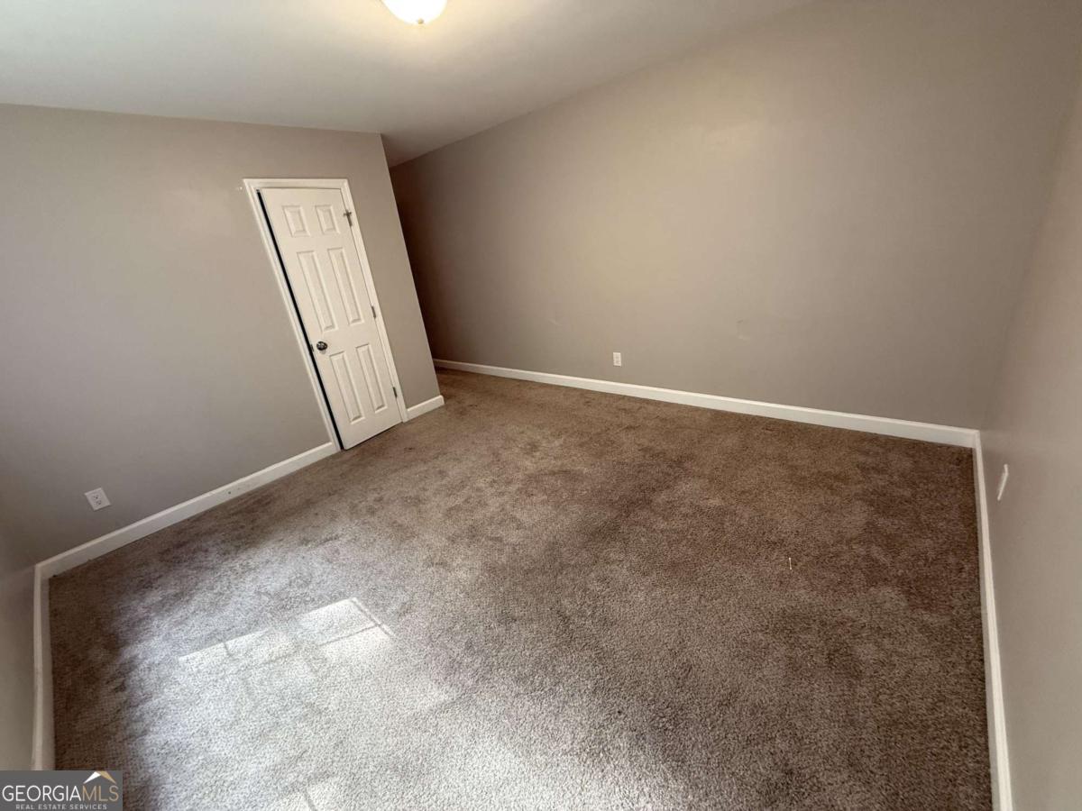 944 Crossing Rock Drive