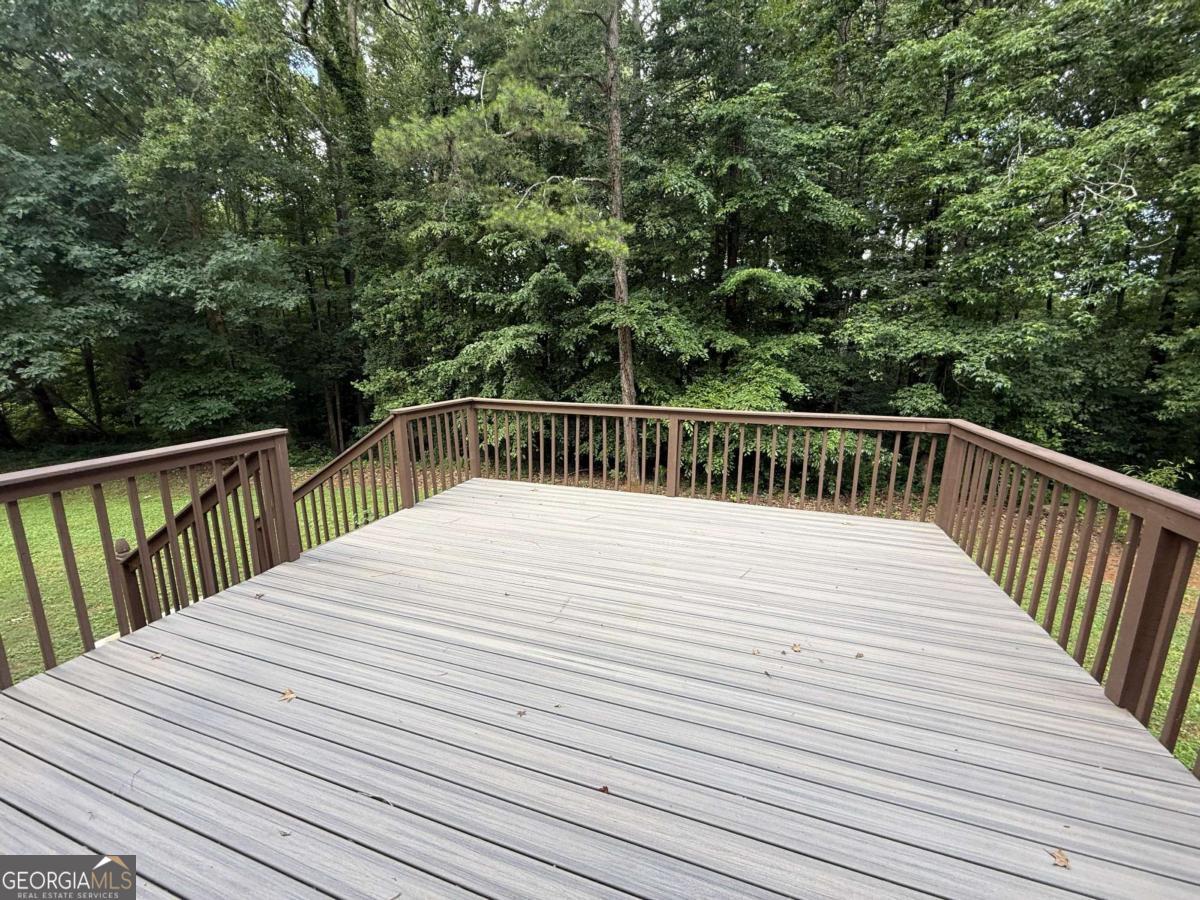 944 Crossing Rock Drive
