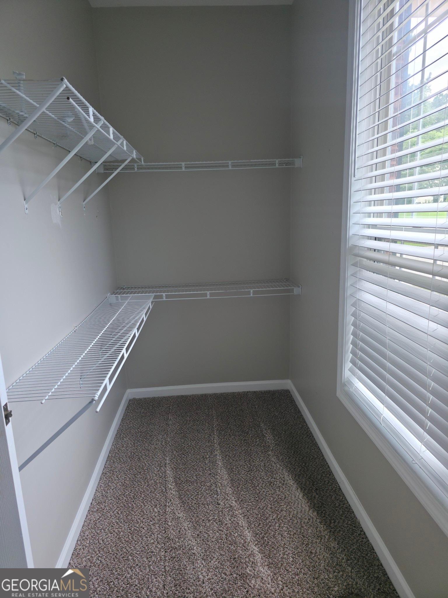 2257 Roseberry Lane