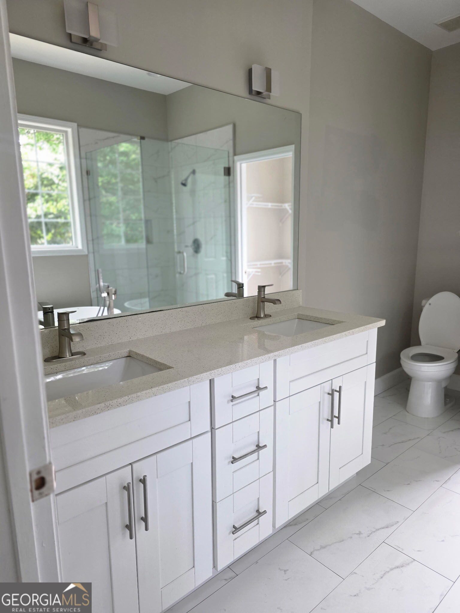 2257 Roseberry Lane