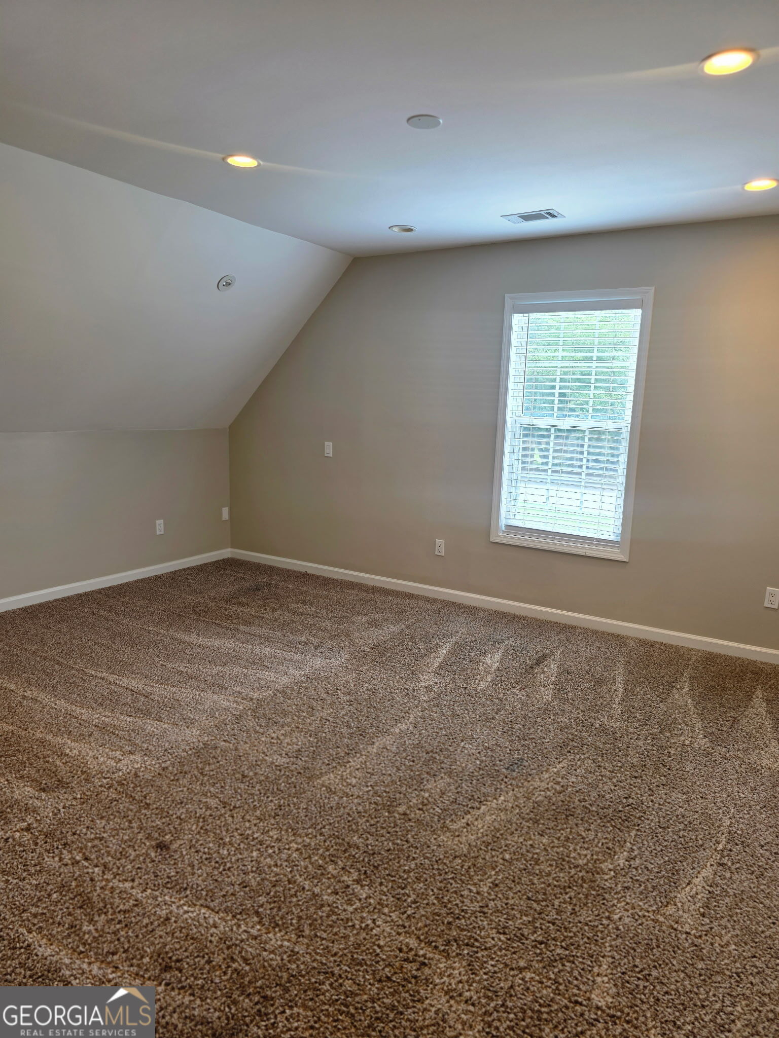 2257 Roseberry Lane