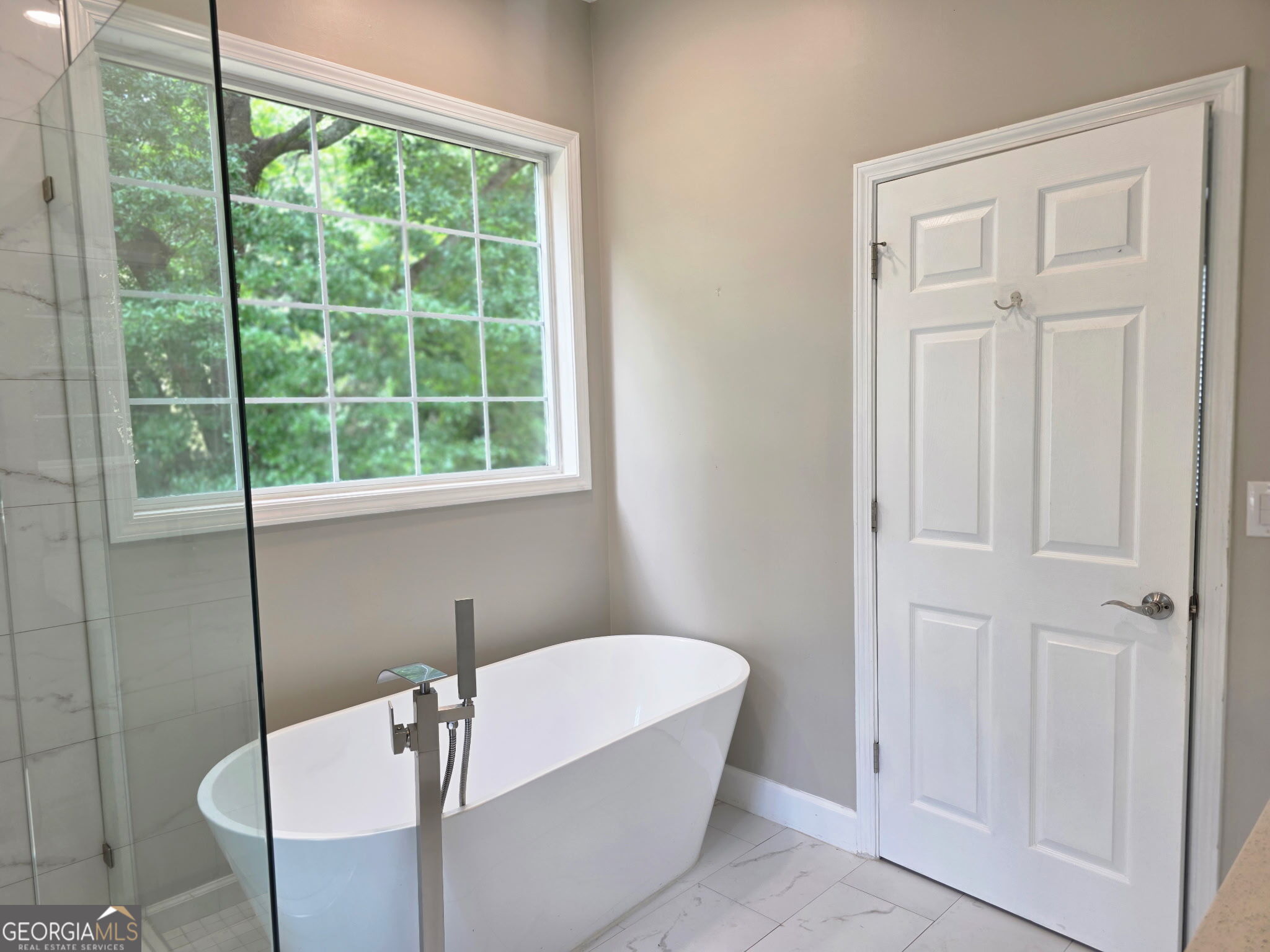 2257 Roseberry Lane